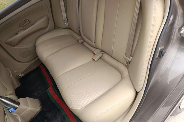 Used Nissan Sylphy 2016 Classic 1.6XE Automatic Comfort Edition Left Rear Seat