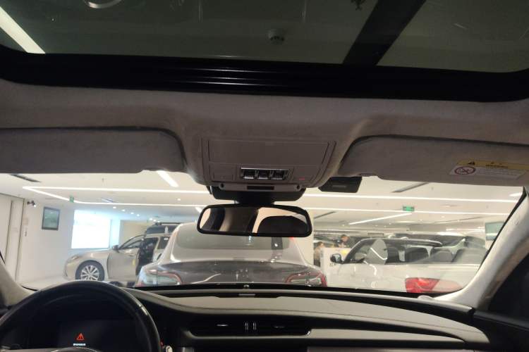 Used Jaguar XFL 2020 XFL 2.0T P250 Four-Wheel Drive Luxury Edition
