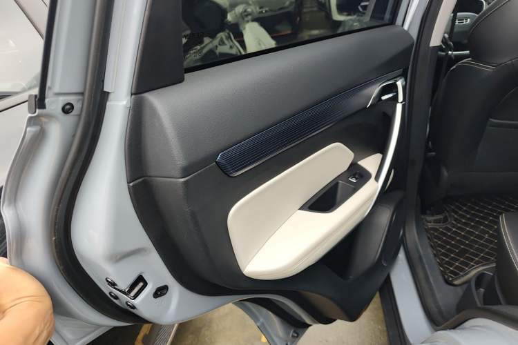 Used Geely Auto Emgrand X7 Sport 2022 Boyue X 1.8TD DCT Smart Model Left Rear Door Interior