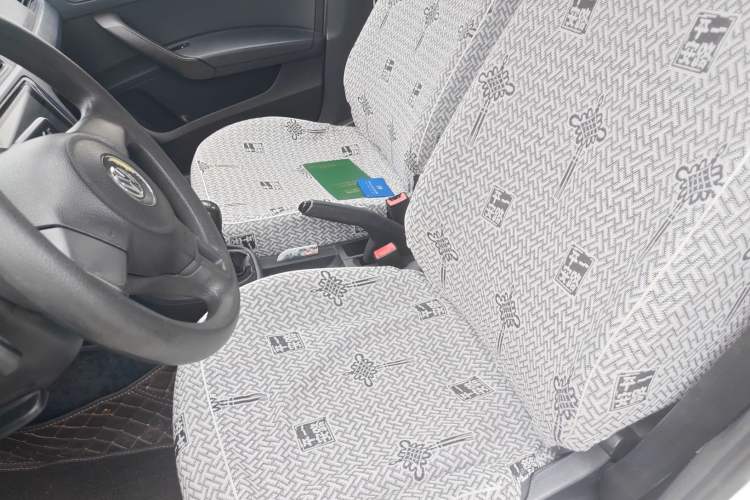 Used Volkswagen Santana 2013 1.4L Manual Fashion Edition Left Front Seat