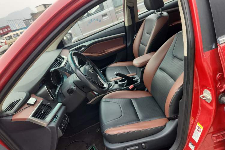 Used BYD G5 2014 1.5TI Manual Flagship Edition