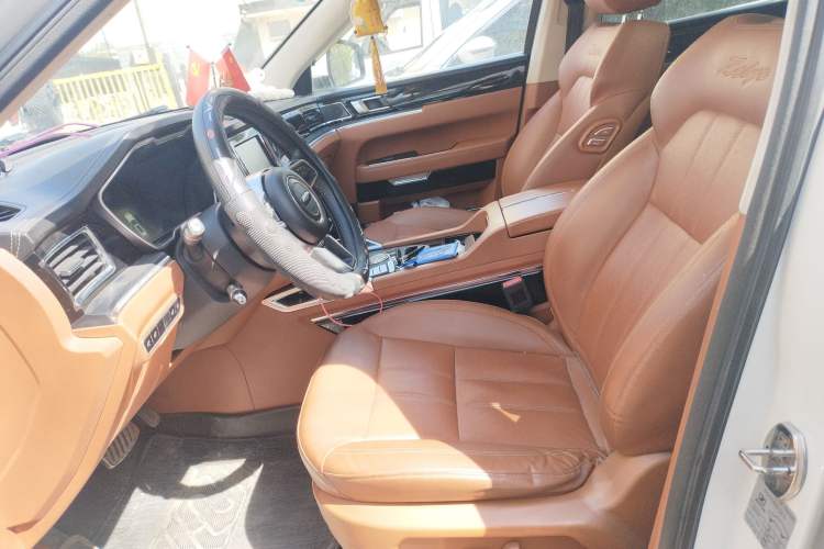 Used Zotye T700 2017 1.8T Dual-Clutch Prestige Model
