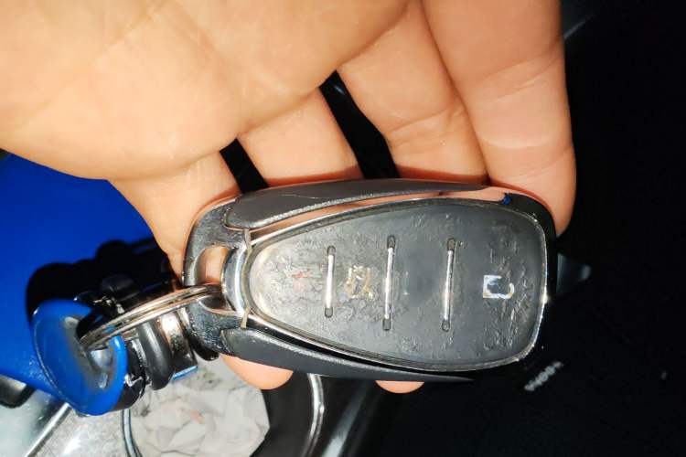 Used Chevrolet Malibu XL 2017 1.5T Automatic Ruichi Edition Vehicle Key