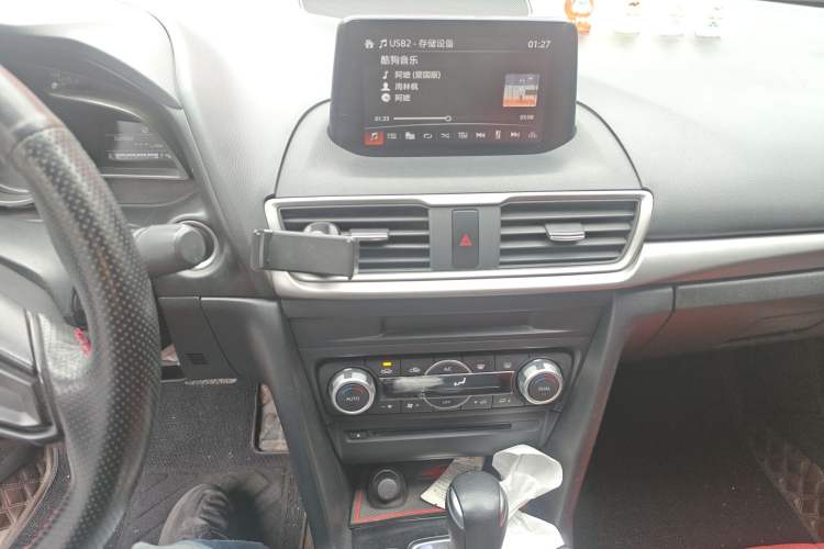 Used Mazda Mazda 3 Axela 2017 Sedan 1.5L Automatic Luxury Model Emission Standard China V