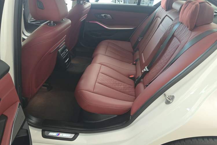 Used BMW 3 Series 2025 330Li M Sport Shadowline Package
