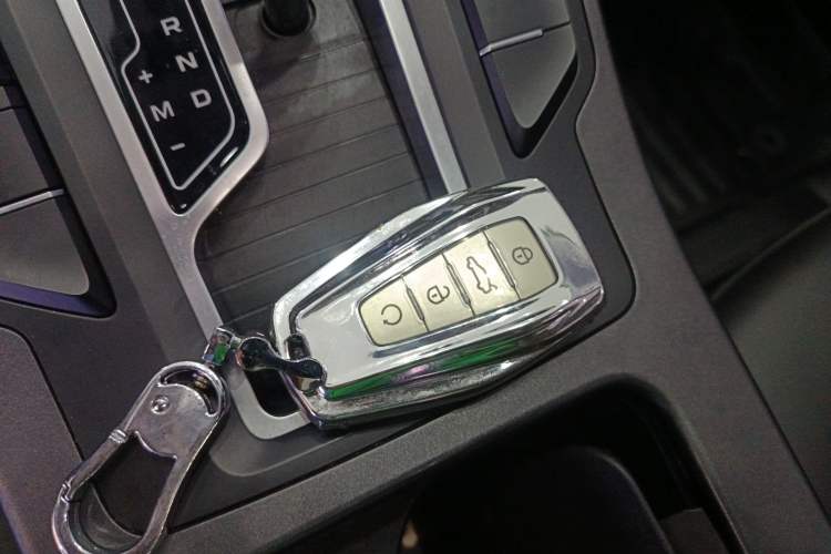 Used Geely Auto Emgrand GL 2021 UP 1.4T CVT Luxury Edition
