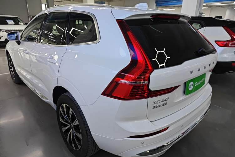 Used Volvo XC60 2025 B5 Four-Wheel Drive Smart & Advanced Luxury Edition
