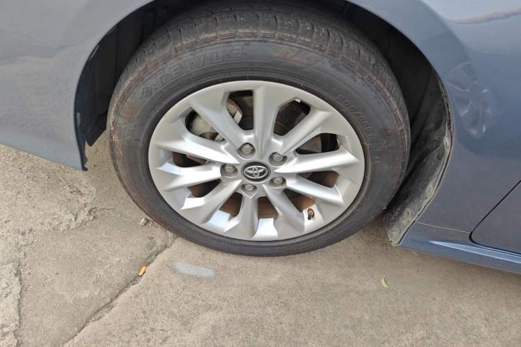 Used Toyota Corolla 2021 Dual-Motor 1.8L E-CVT Elite Edition