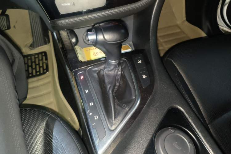 Used Kia K5 2014 2.0L Automatic LUXURY