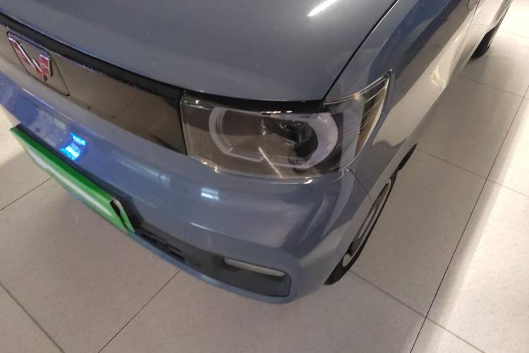 Used Wuling Hongguang MINIEV 2021 Macaron Premium Model – Lithium Iron Phosphate Left Front Headlight
