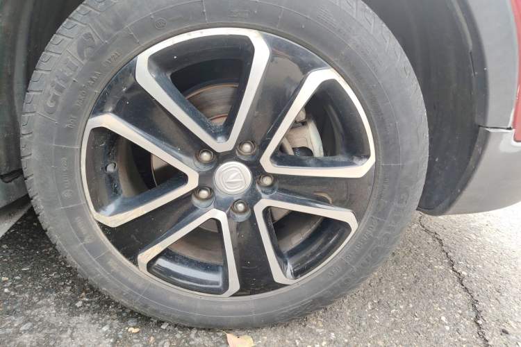 Used CHANGAN CS15 2016 1.5L Automatic Fashion Edition