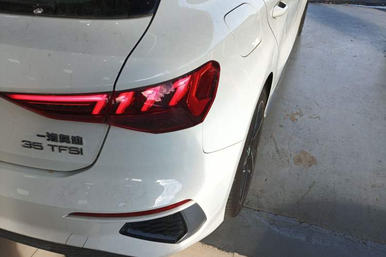 Used Audi A3 2021 Sportback 35 TFSI Fashionable Sports Model
