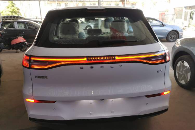 Used Geely Galaxy E5 2026 Model 530km Launch Edition
