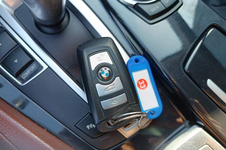 Used BMW 5 Series 2017 520Li Elegant Edition
