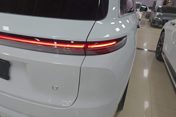 Used Li Auto L7 2025 Pro Smart Refresh Edition