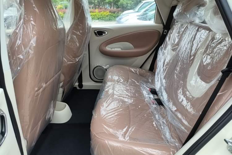 Used Wuling Bingo 2025 333 km Enjoyment Version Left Rear Seat