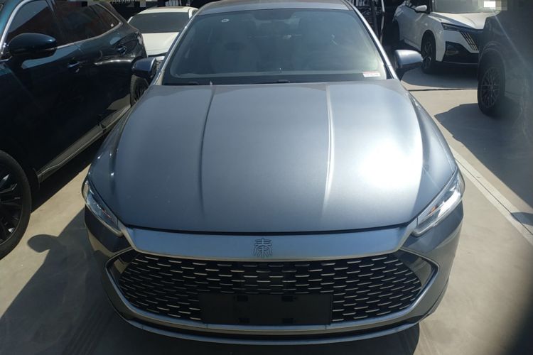 Used BYD Qin PLUS 2024 HONOR Edition DM-i 55KM Leading Model
