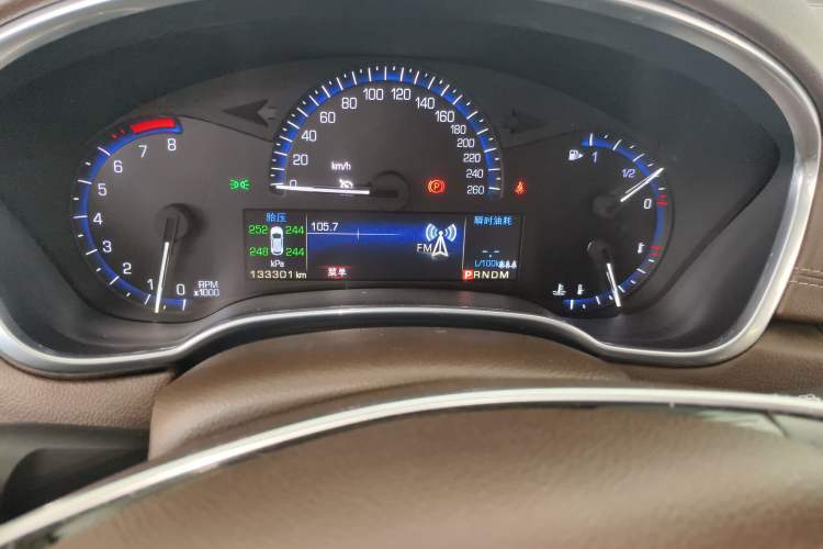 Used Cadillac SRX 2013 3.0L Luxury Model Odometer Close Up