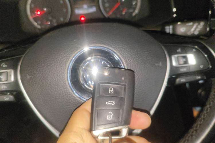 Used Volkswagen Tayron 2019 330TSI Two-Wheel Drive Luxury Model China VI Standard
