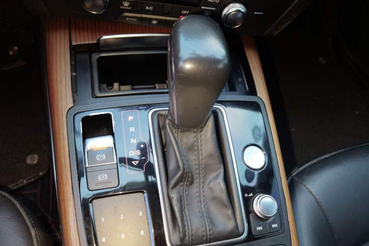 Used Audi A6L 2018 30th Anniversary Edition 30 FSI Style Model
