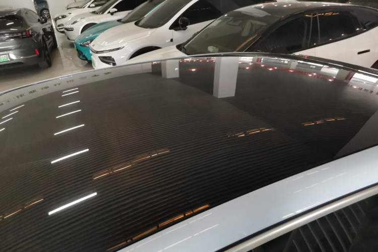 Used VOYAH PASSION 2023 Four-Wheel Drive Standard Edition Roof