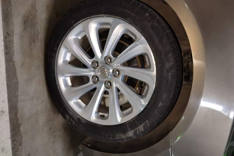 Used Buick LaCrosse 2014 2.0T SIDI Elite Tech Version
