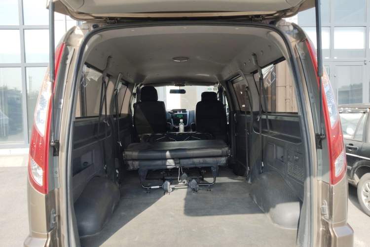 Used Foton MP-X E 2016 2.0L Commercial Version 4G63