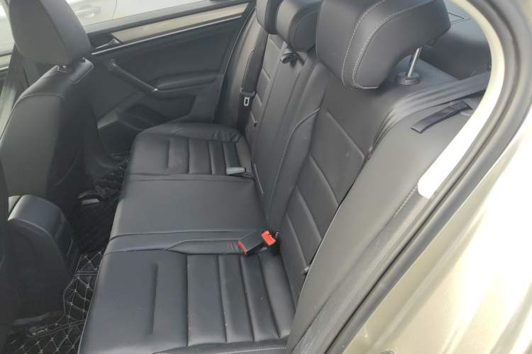 Used Volkswagen Bora 2016 1.6L Automatic Comfort Model Left Rear Seat