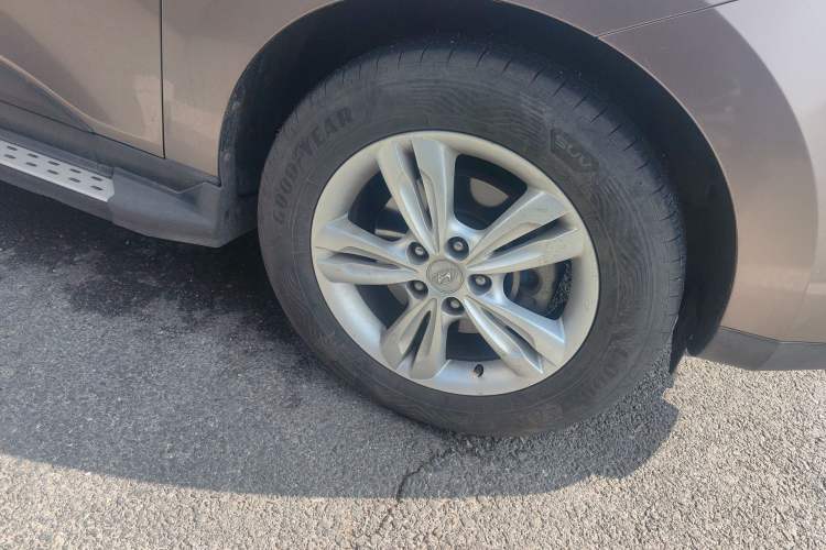 Used Hyundai ix35 2013 2.0L Automatic Two-Wheel Drive Smart GLS China IV Standard
