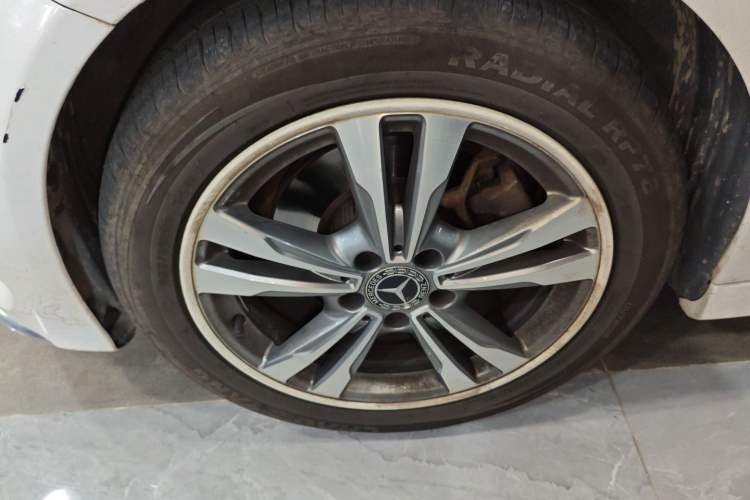 Used Mercedes-Benz C-Class 2017 Facelift C 200 L Sport Edition
