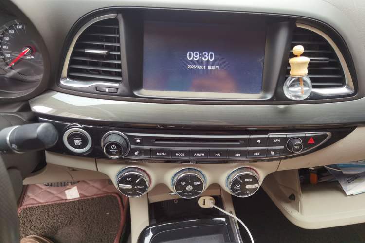 Used GAC Trumpchi GA6 2015 1.8T DCT Luxury Navigation Model