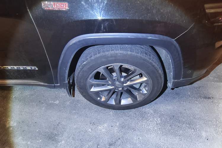 Used Jeep Grand Commander 2018 2.0T Four-Wheel Drive Prestige Edition China V
