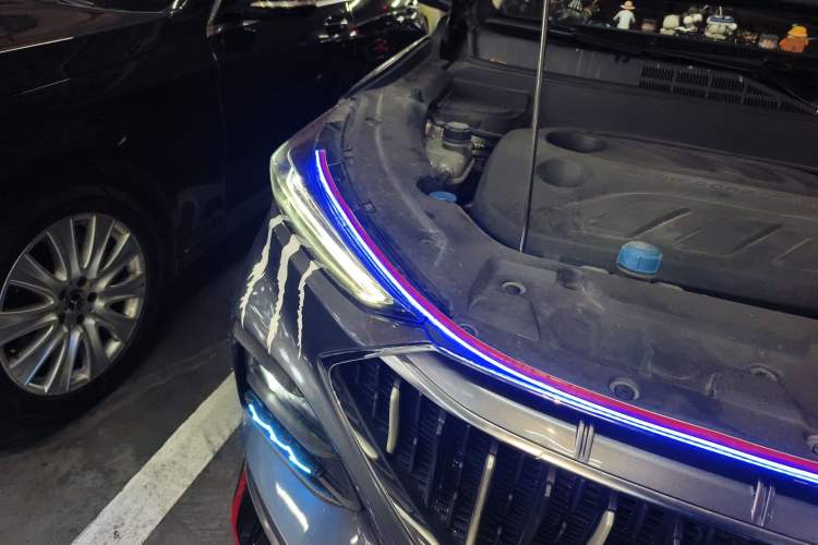 Used CHANGAN OSHAN X5 2021 1.5T DCT Prestige Edition Right Front Headlight