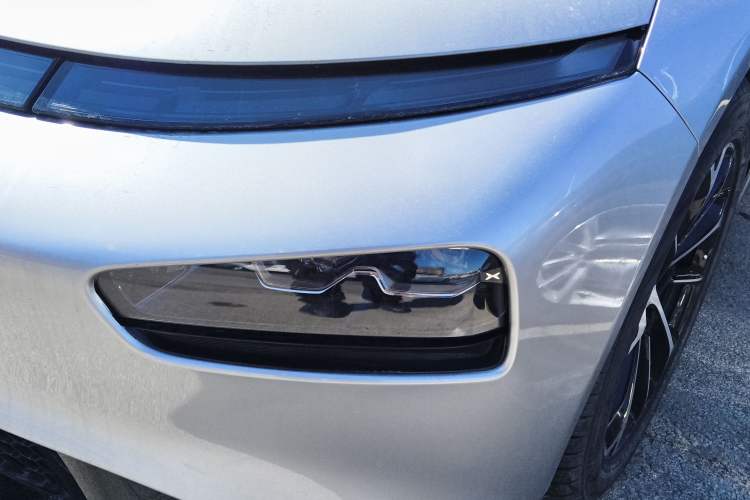 Used XPeng P7 2023 480G Left Front Headlight