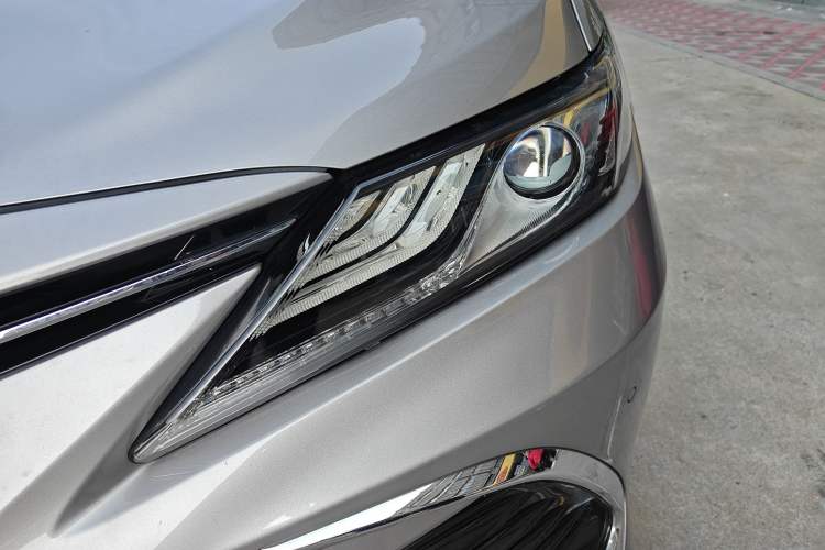 Used Toyota Camry 2021 2.5G Luxury Edition
