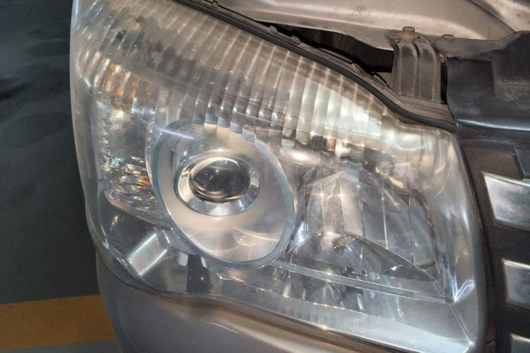 Used FORTHING Lingzhi 2014 M5 Q3 2.0L 7-seat Long-wheelbase Luxury Model