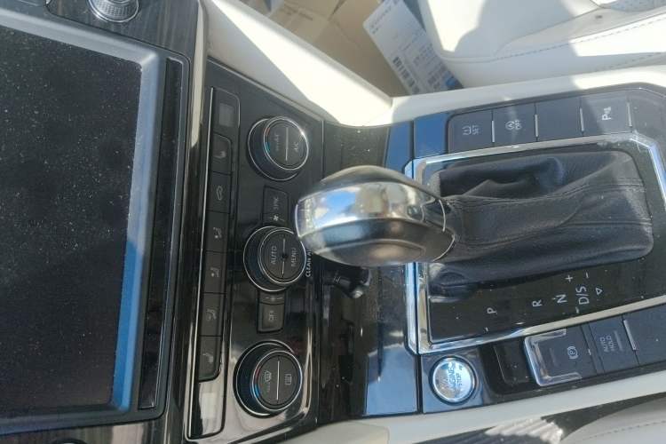 Used Volkswagen Lamando 2017 280TSI DSG Luxury Edition