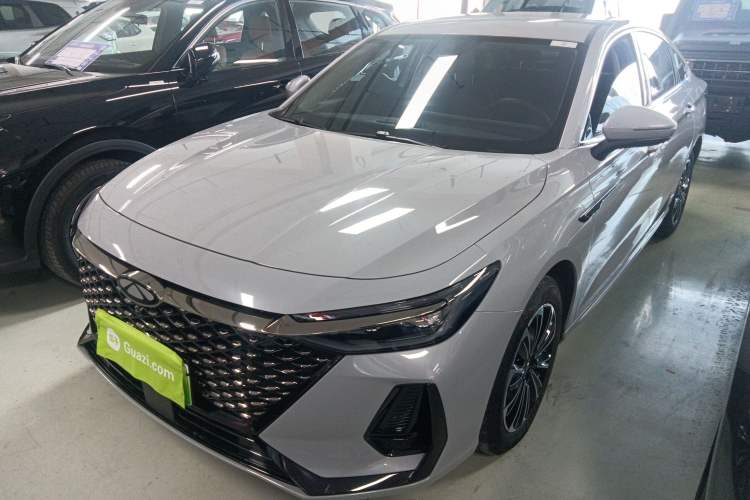 Used Chery Fengyun A8 2025 Model 70km Basic Version