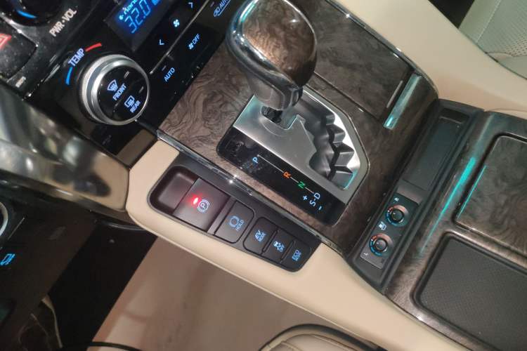 Used Toyota Alphard 2019 Dual-Engine 2.5L Prestige Edition