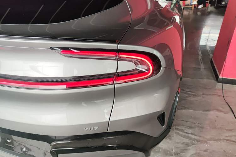 Used Xiaomi Auto YU7 2025 Ultra-Long Range Rear-Wheel Drive Version
