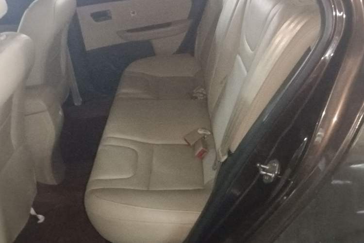 Used Chery E3 2015 1.5L Manual ZhiShang Model Left Rear Seat