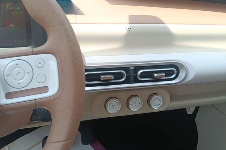 Used Wuling Hongguang MINIEV 2024 3rd Generation 215km Youth Edition