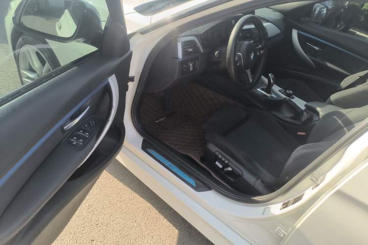 Used BMW 3 Series 2018 320i M Sport Package