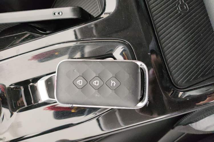 Used Wuling Xingguang 2023 70 Standard Edition Vehicle Key