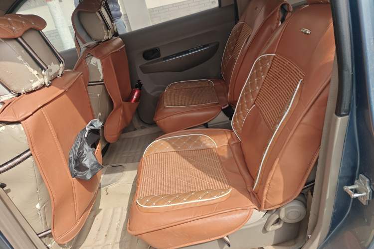 Used Wuling Hongguang 2010 1.2L Practical Version China IV
