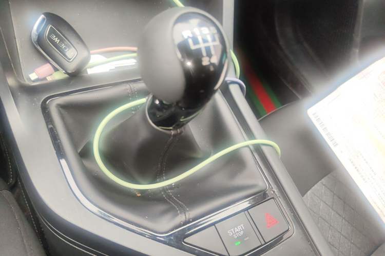 Used Roewe i5 2023 1.5L Manual Comfort Edition
