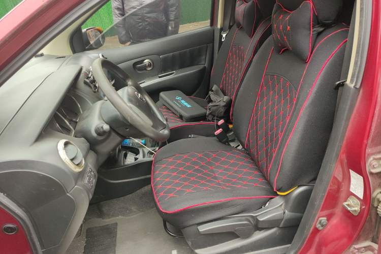 Used Nissan Livina 2013 Jingrui 1.6XL Manual Comfort Edition Left Front Seat