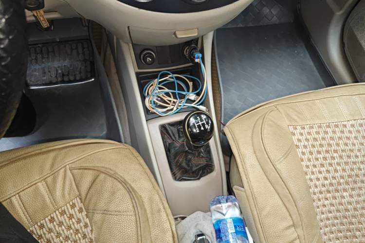 Used CHANGAN Alsvin V5 2012 1.5L Manual Dream Edition Gear Lever