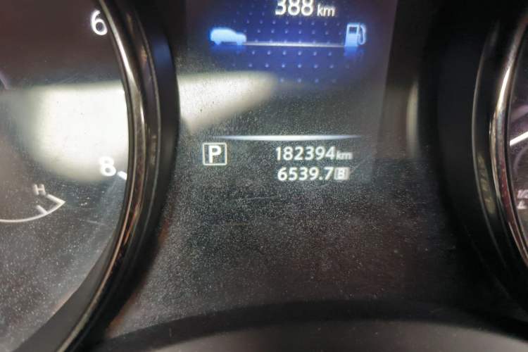 Used Nissan Qashqai 2016 2.0L CVT Luxury Edition
