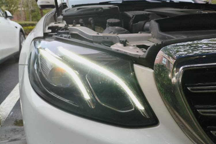 Used Mercedes-Benz E-Class 2016 E 300 L Stylish Model